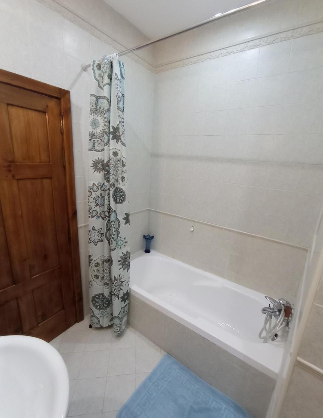 Joseph 2 Stylish Flat With Open Views, Just 4Km From The Airport Or Beach Siggiewi Buitenkant foto
