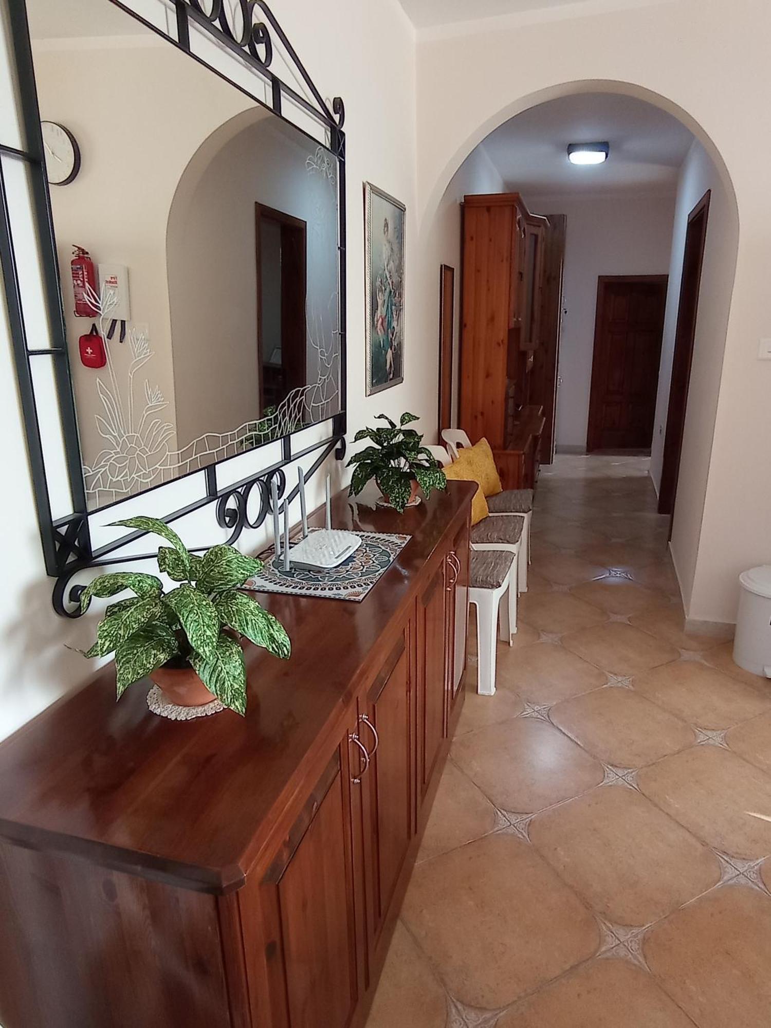 Joseph 2 Stylish Flat With Open Views, Just 4Km From The Airport Or Beach Siggiewi Buitenkant foto