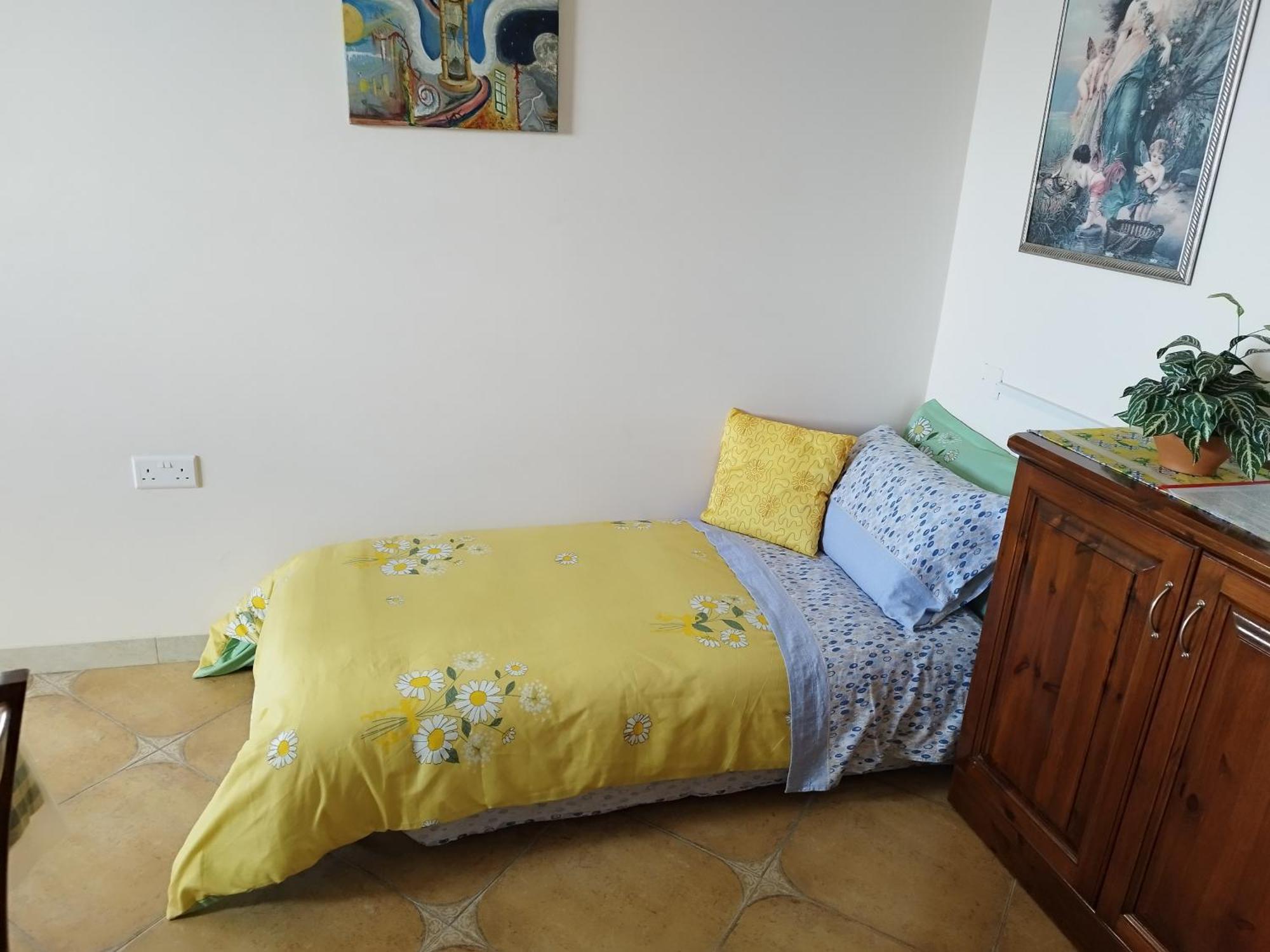 Joseph 2 Stylish Flat With Open Views, Just 4Km From The Airport Or Beach Siggiewi Buitenkant foto